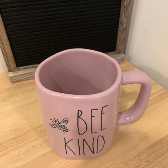 Rae Dunn Bee Kind Mug - Picture 2 of 3